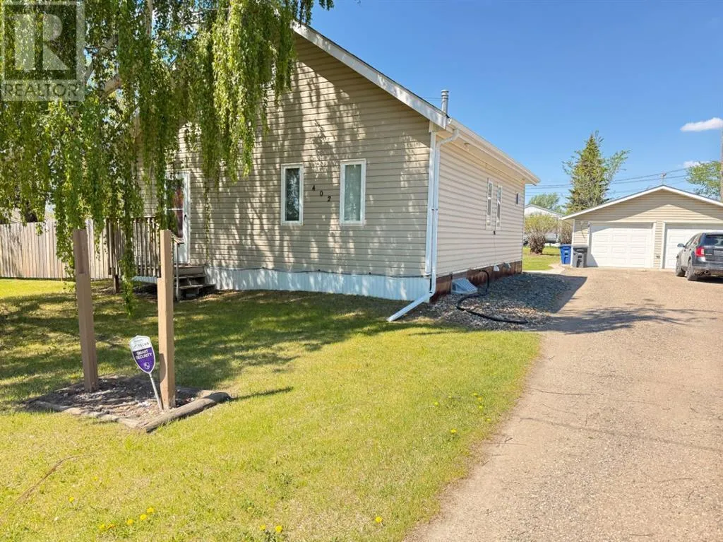 House for rent: 402 2 Street W, Maidstone, Saskatchewan S0M 1M0