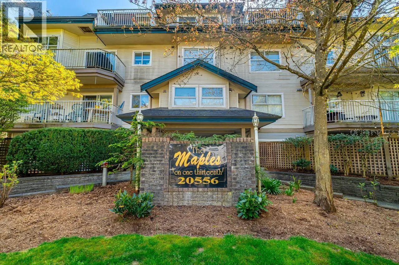 Apartment for rent: 402 20556 113 Avenue, Maple Ridge, British Columbia V2X 1Z3