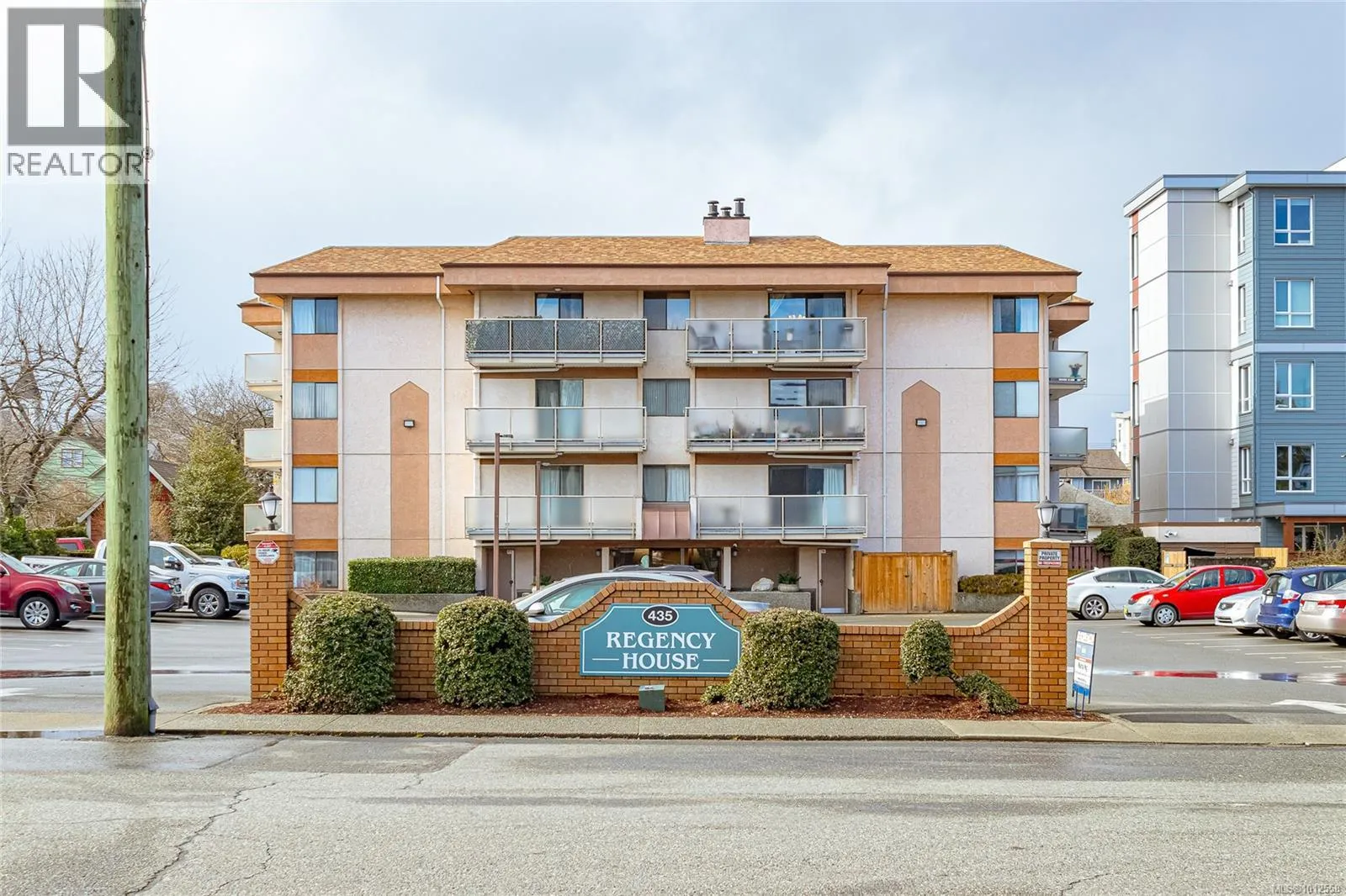 Apartment for rent: 402 435 Festubert St, Duncan, British Columbia V9L 3T3