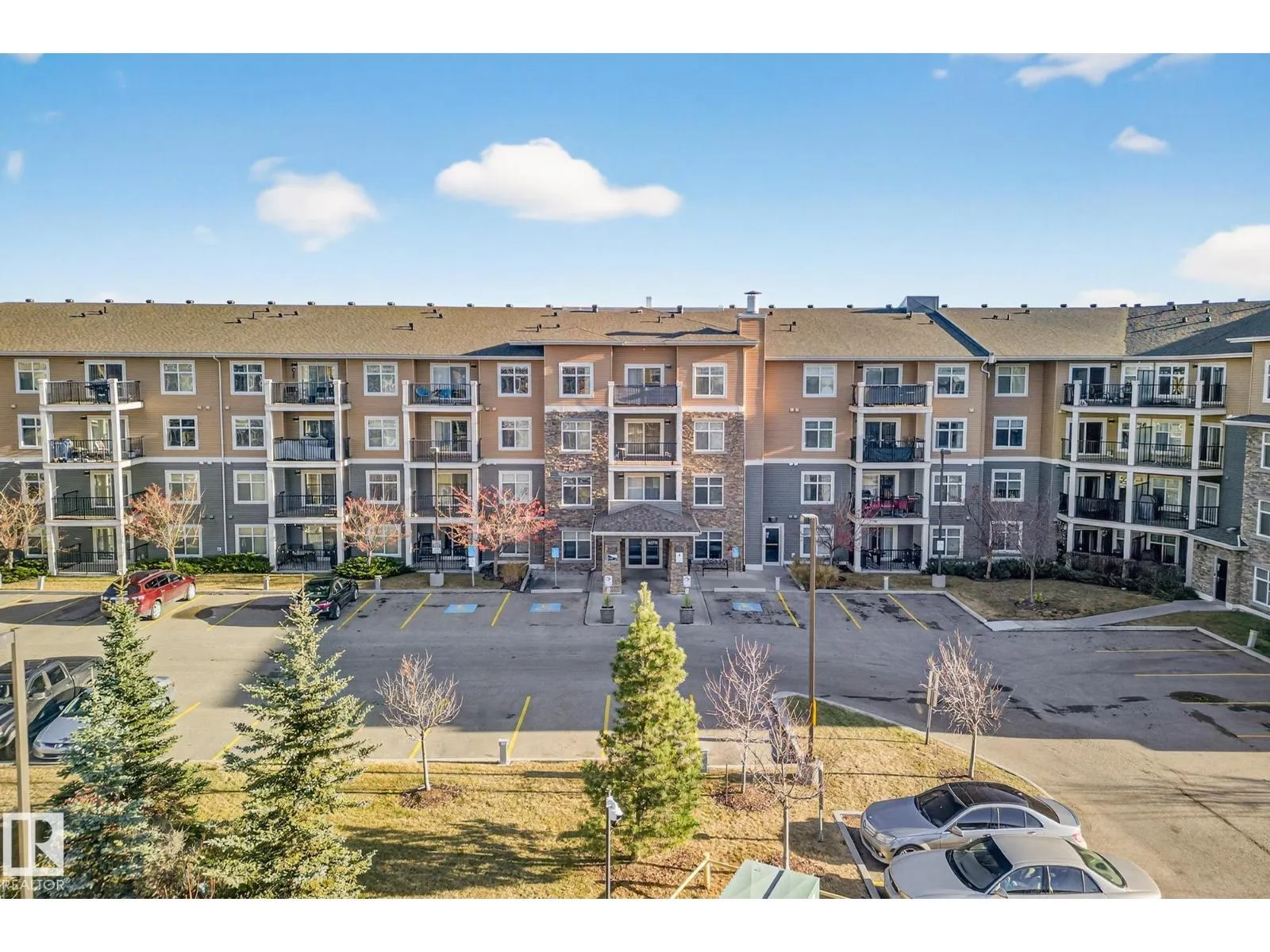 Apartment for rent: #402 6070 Schonsee Wy Nw, Edmonton, Alberta T5Z 0G8