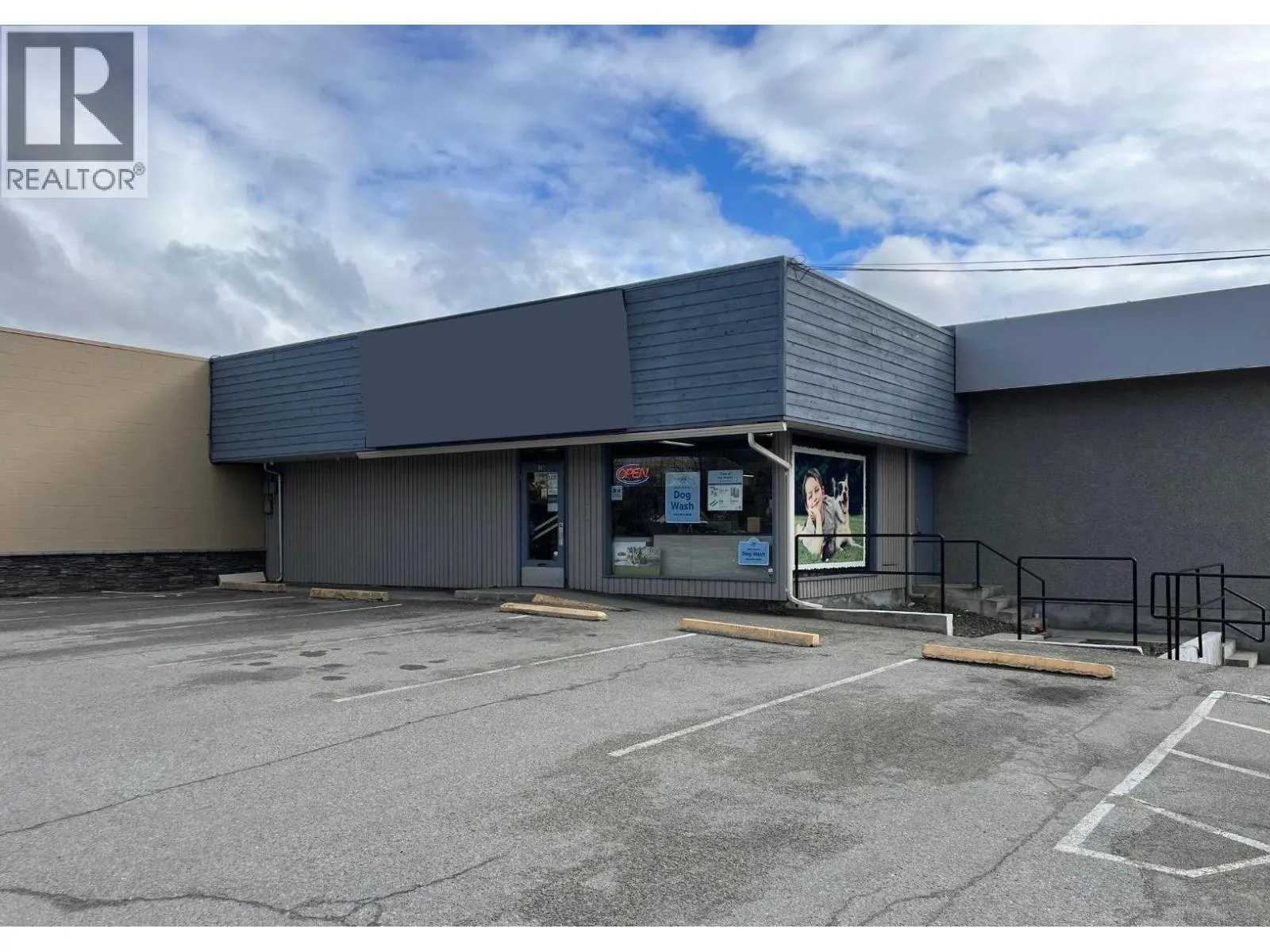 Other for rent: 402 Industrial Avenue E, Penticton, British Columbia V2A 3J1