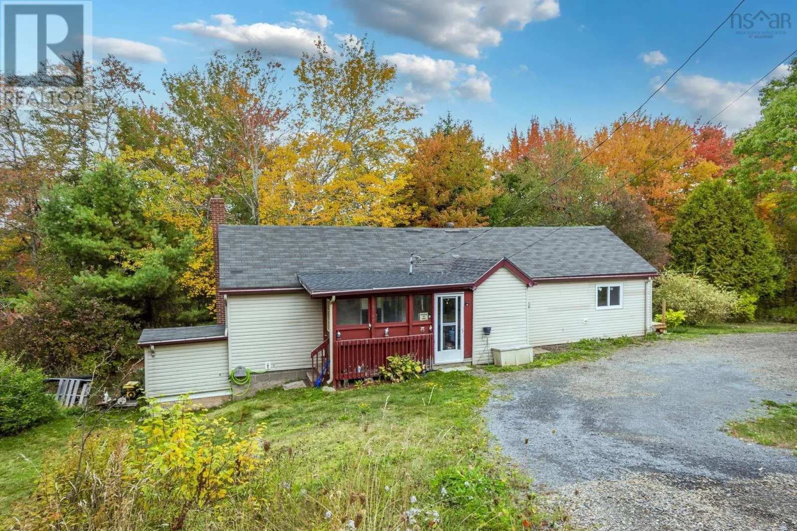 House for rent: 4023 Highway 236, Kennetcook, Nova Scotia B0N 1T0