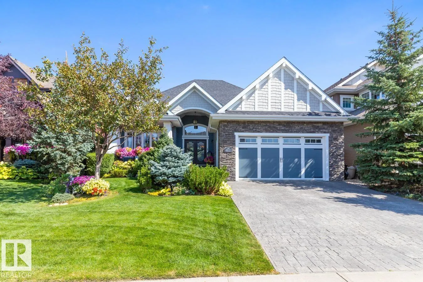 House for rent: 4023 Whispering River Dr Nw, Edmonton, Alberta T6W 0T5