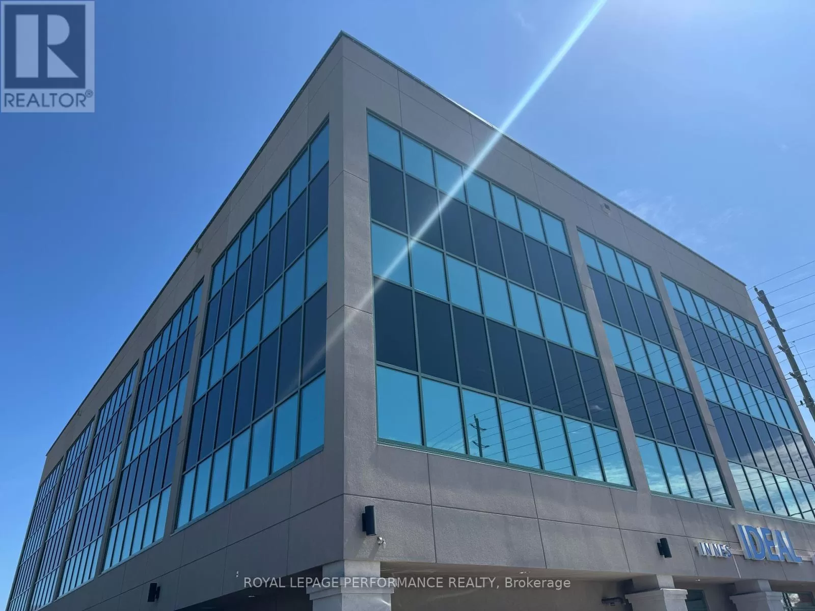 Offices for rent: 402e - 4473 Innes Road, Ottawa, Ontario K4A 1A7