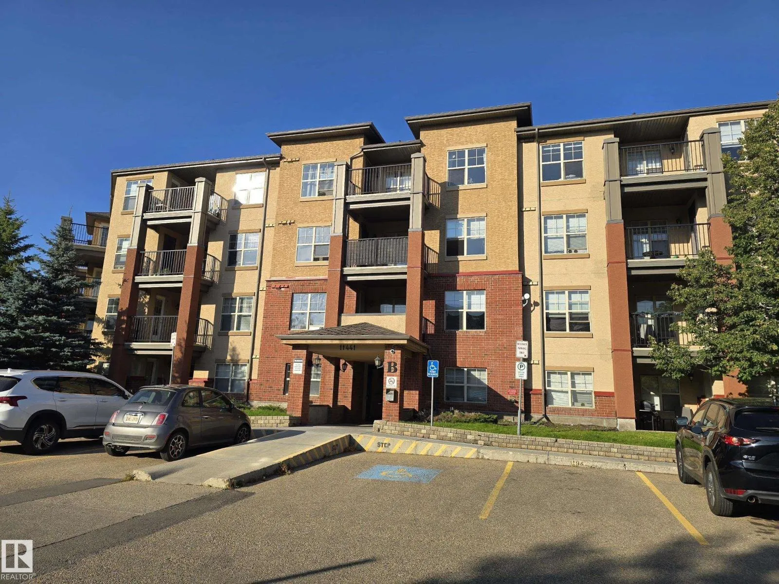 Apartment for rent: #403 11441 Ellerslie Rd Sw, Edmonton, Alberta T6W 1S9