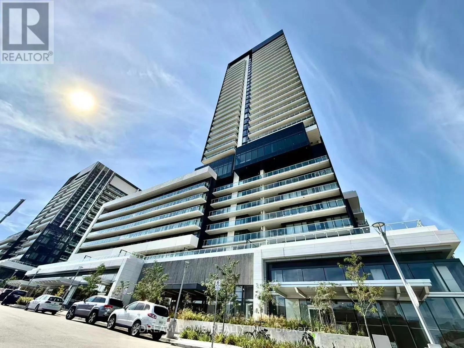 Apartment for rent: 403 - 50 O'neill Road, Toronto, Ontario M3C 0R1