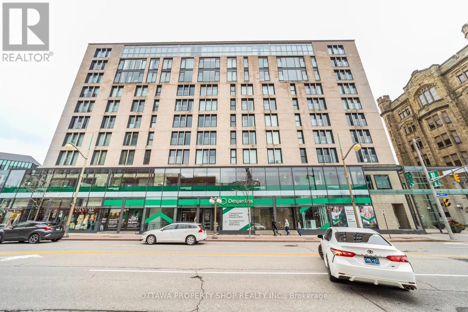 Apartment for rent: 403 - 700 Sussex Drive, Ottawa, Ontario K1N 1K4