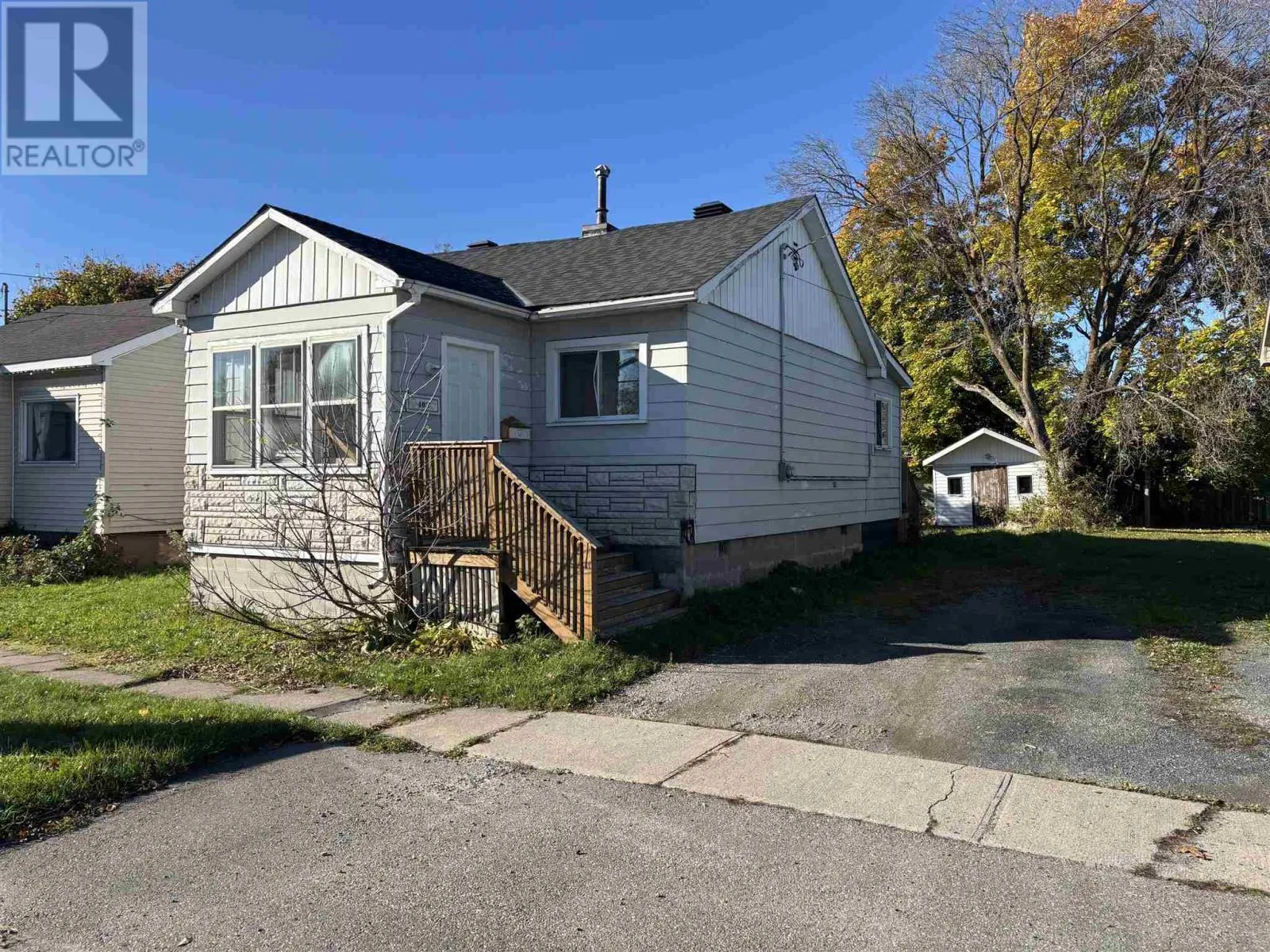 403 First Ave, Sault Ste. Marie, Ontario P6C 4N9