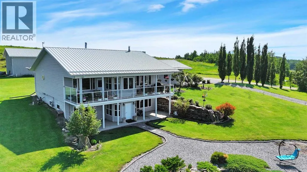 House for rent: 403033 Range Road 5-3, Rural Clearwater County, Alberta T0M 1H0