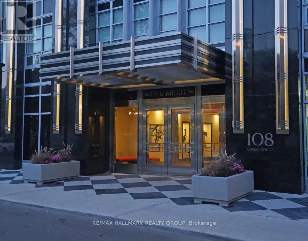 Apartment for rent: 404 - 108 Lisgar Street, Ottawa, Ontario K2P 1E1