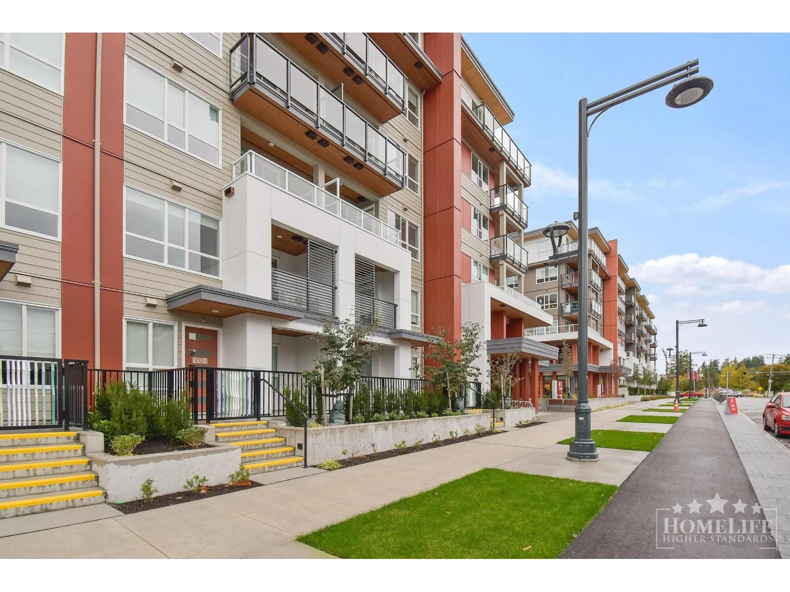 Apartment for rent: 404 13258 105 Avenue, Surrey, British Columbia V3T 0X4