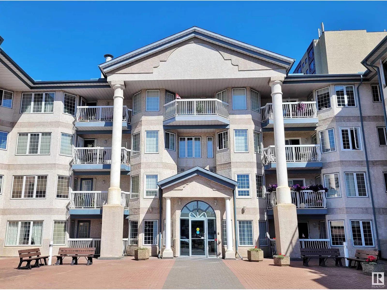 Apartment for rent: #404 13450 114 Av Nw, Edmonton, Alberta T5M 4C4