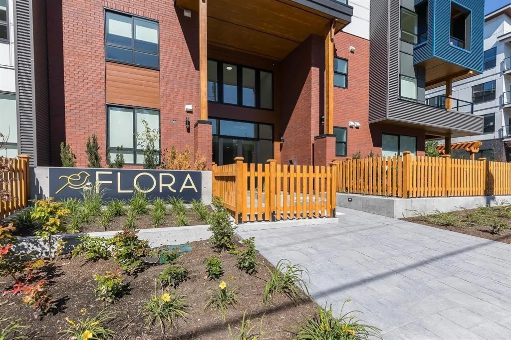 Apartment for rent: 404 20286 72b Avenue, Langley, British Columbia V2Y 3X4