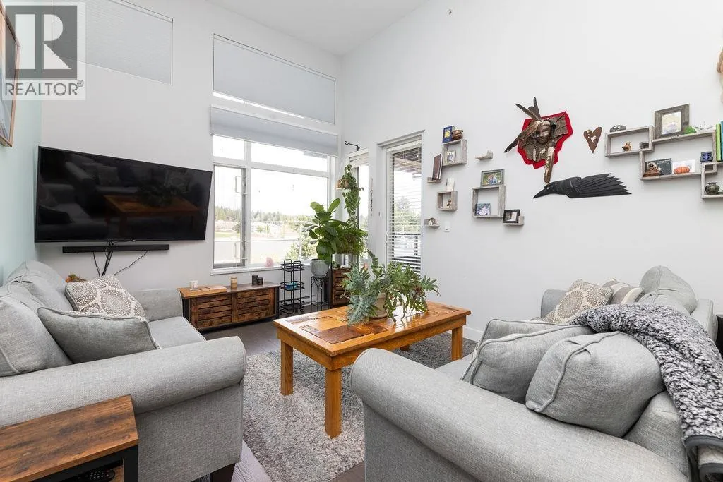 Apartment for rent: 404 875 Gibsons Way, Gibsons, British Columbia V0N 1V0