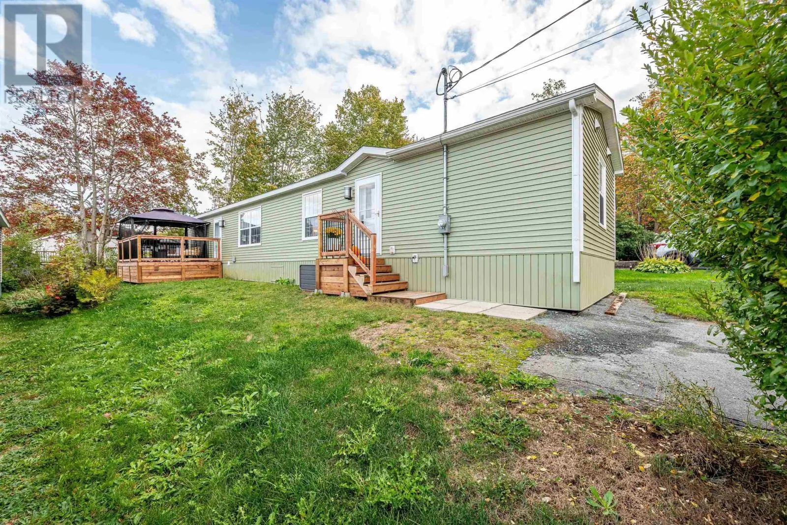 Mobile Home for rent: 404 Glenrise Drive, Beaver Bank, Nova Scotia B4E 1M5