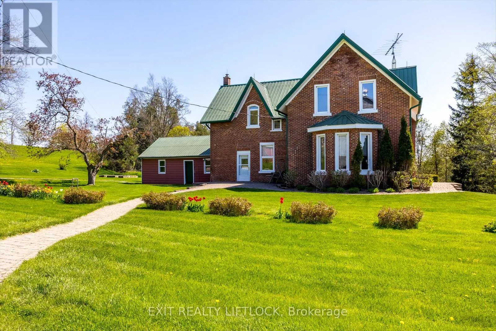 404 Morton Line, Cavan Monaghan, Ontario L0A 1C0