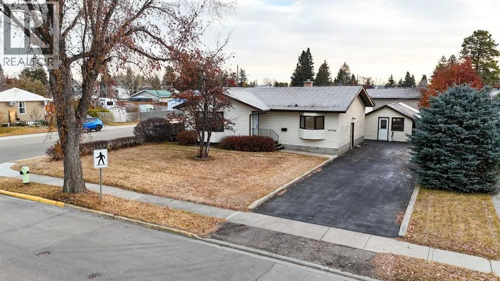 House for rent: 4044 50 Avenue, Innisfail, Alberta T4G 1J3