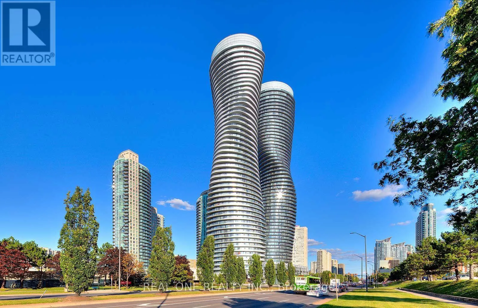 Apartment for rent: 405 - 50 Absolute Avenue, Mississauga, Ontario L4Z 0A8