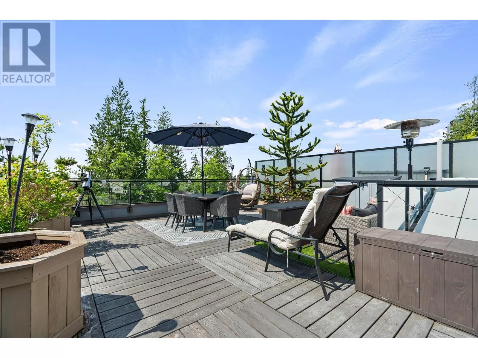 Row / Townhouse for rent: 405 9350 University High Street, Burnaby, British Columbia V5A 0B6