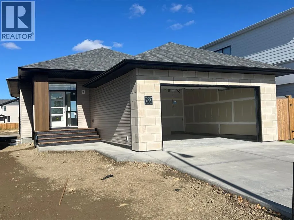 House for rent: 405 Blackwolf Boulevard N, Lethbridge, Alberta T1H 7J5