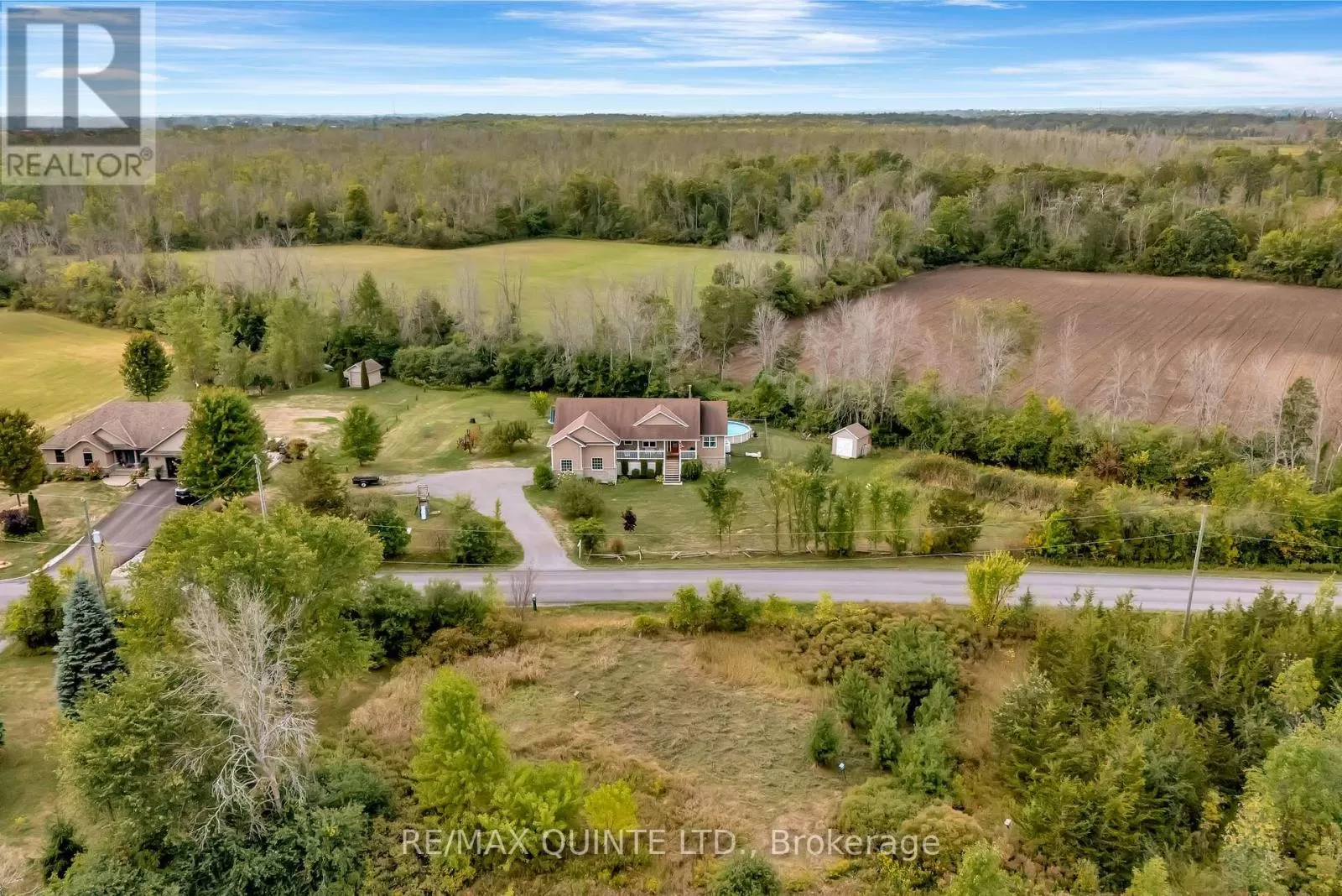 House for rent: 405 Brennan Road, Belleville, Ontario K8N 4Z6