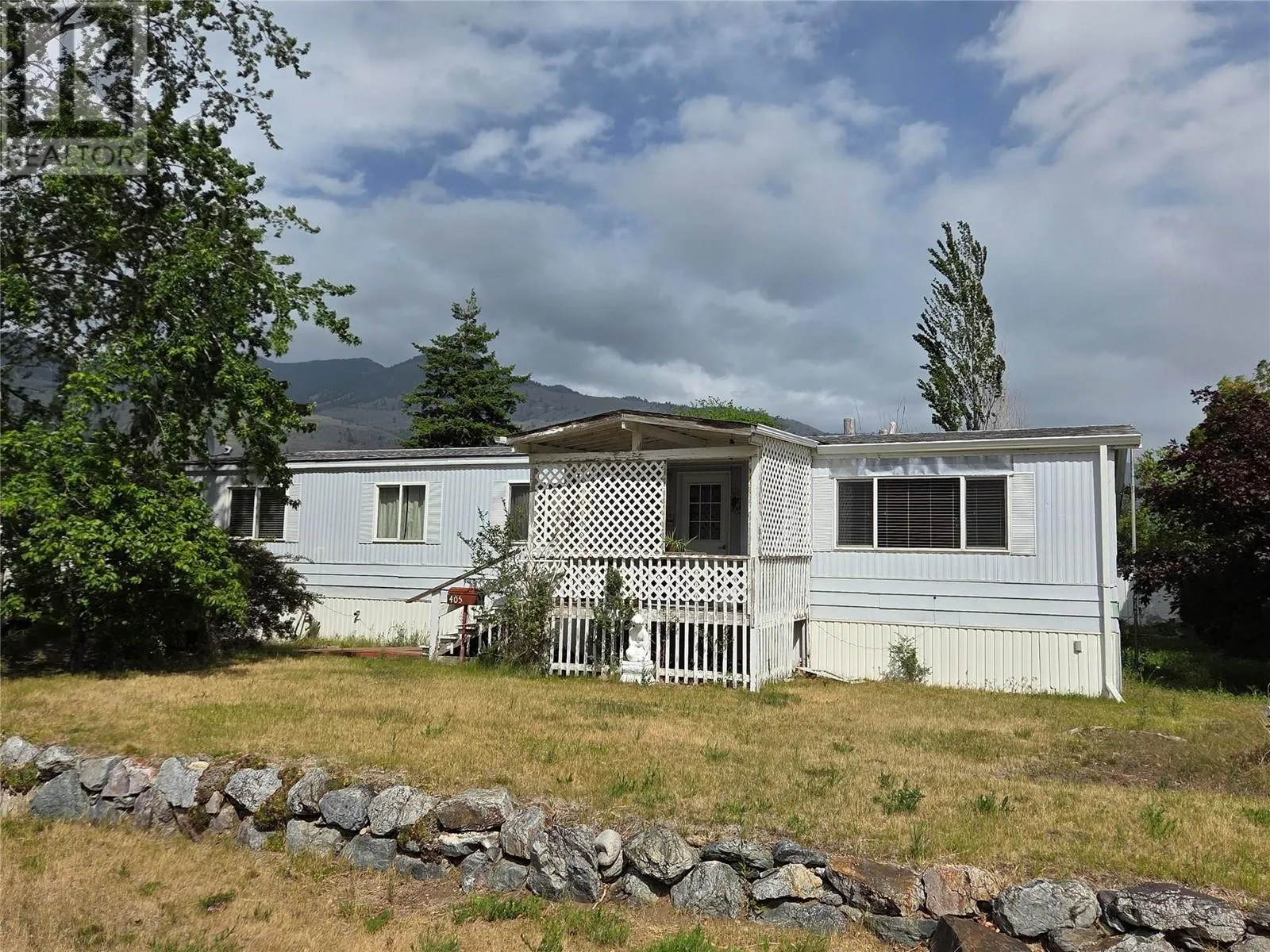 Manufactured Home for rent: 405 Vanderlinde Drive, Keremeos, British Columbia V0X 1N2