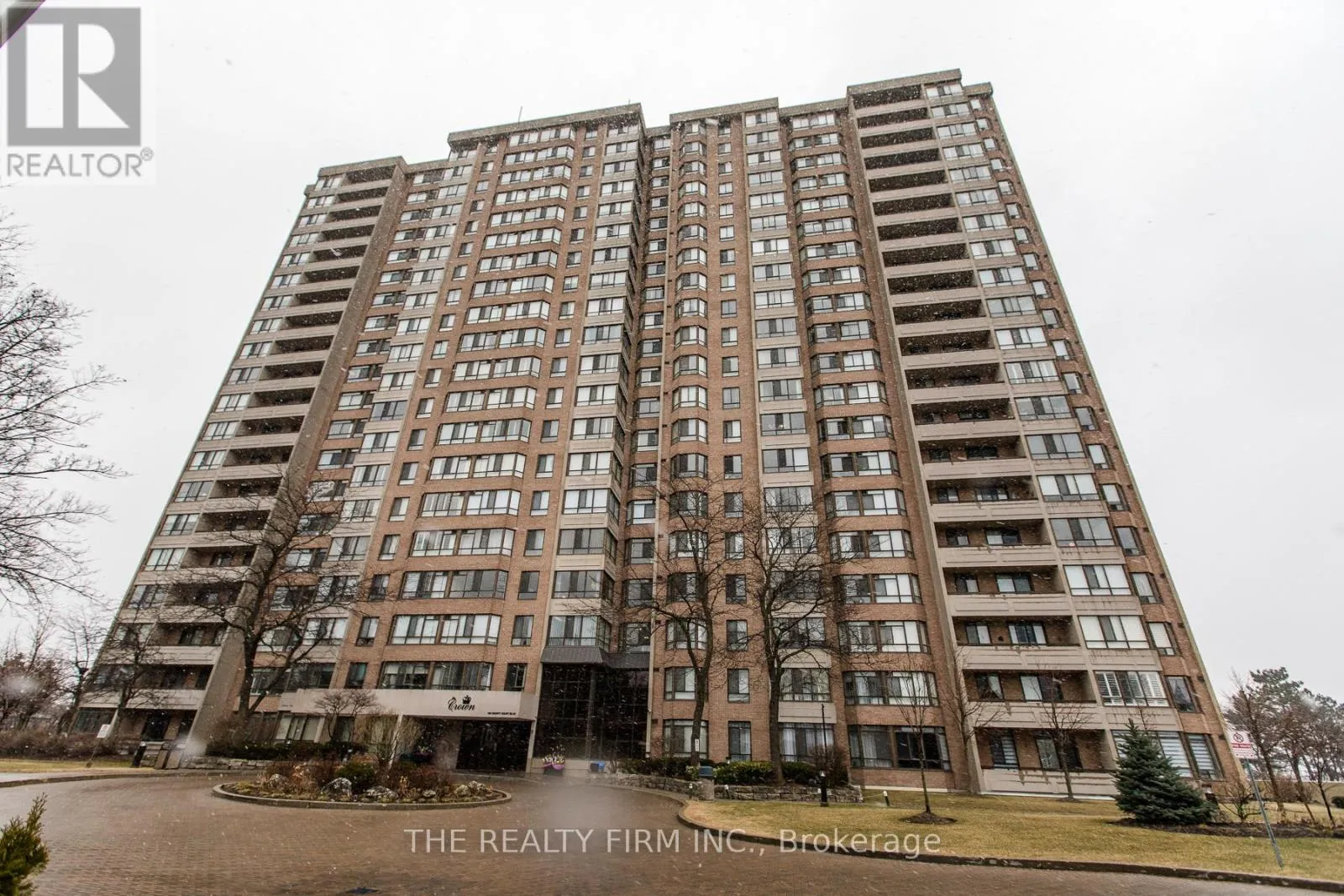 Apartment for rent: 406 - 100 County Court Boulevard, Brampton, Ontario L6W 3X1