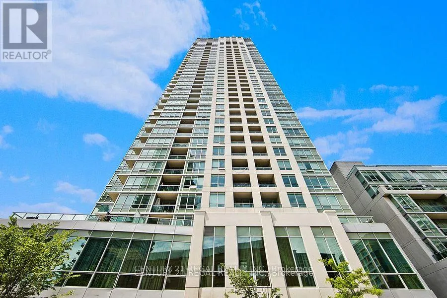 Apartment for rent: 406 - 120 Homewood Avenue, Toronto, Ontario M4Y 2J3