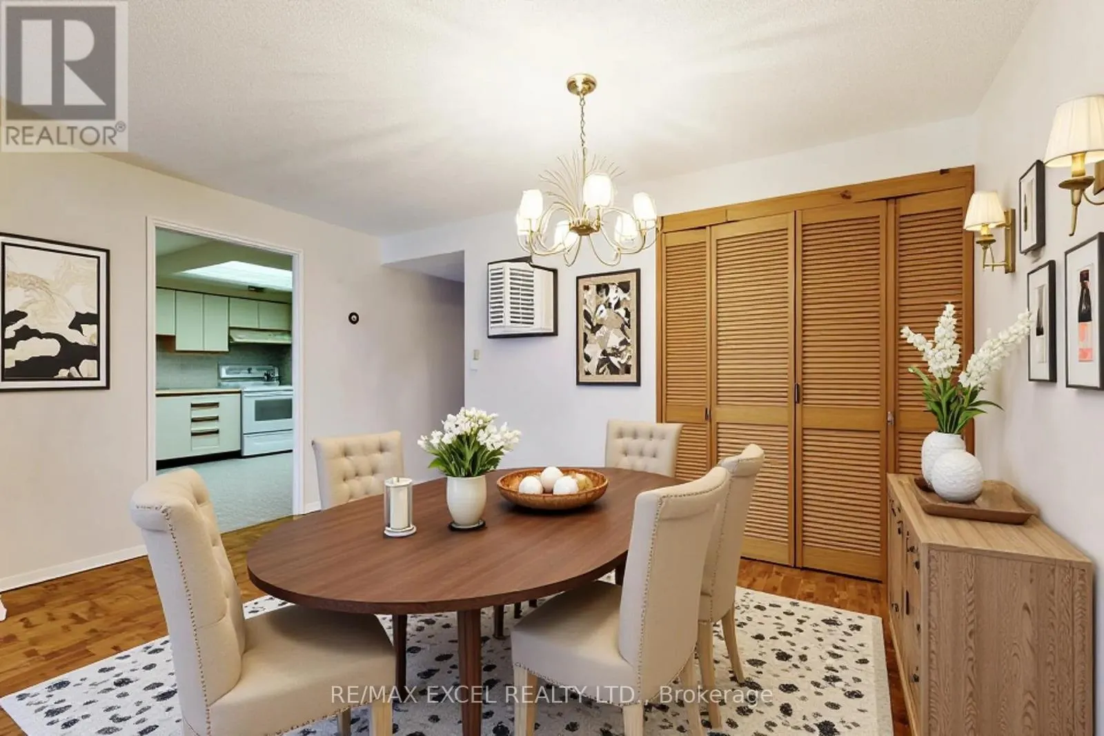 Apartment for rent: 406 - 188 Spadina Avenue, Toronto, Ontario M5T 3A4