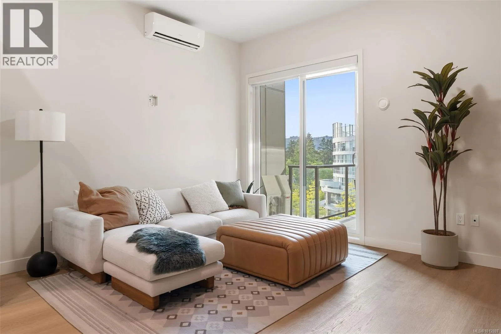 Apartment for rent: 406 2770 Winster Rd, Langford, British Columbia V9B 7C7