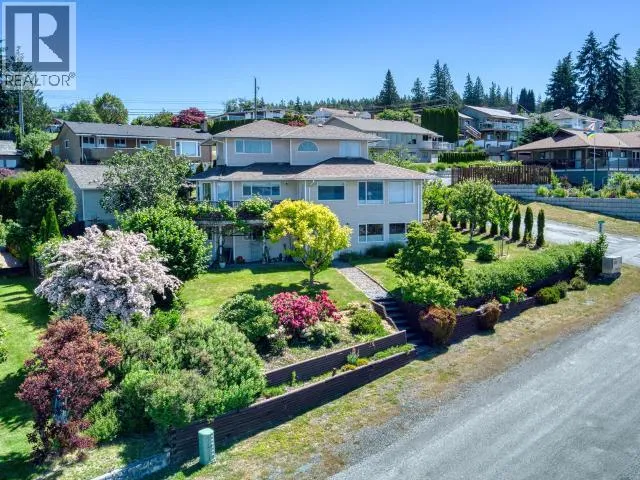 House for rent: 4062 Algerine Place, Powell River, British Columbia V8A 5H1