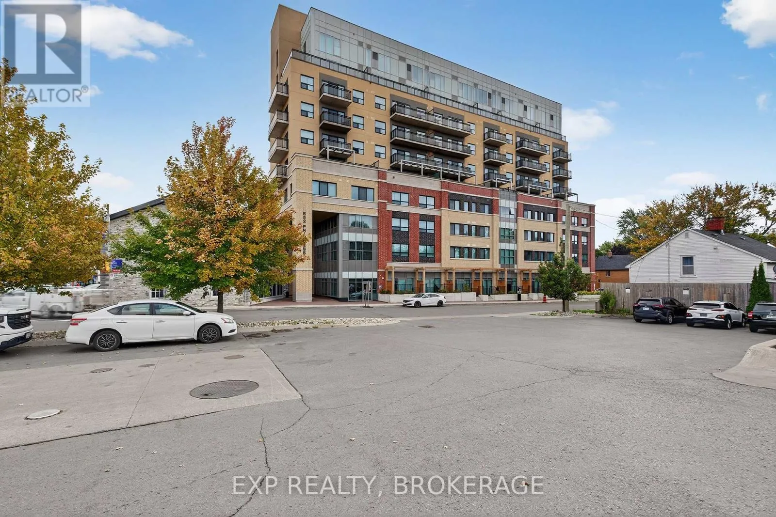 Apartment for rent: 407 - 652 Princess Street, Kingston, Ontario K7L 1E5