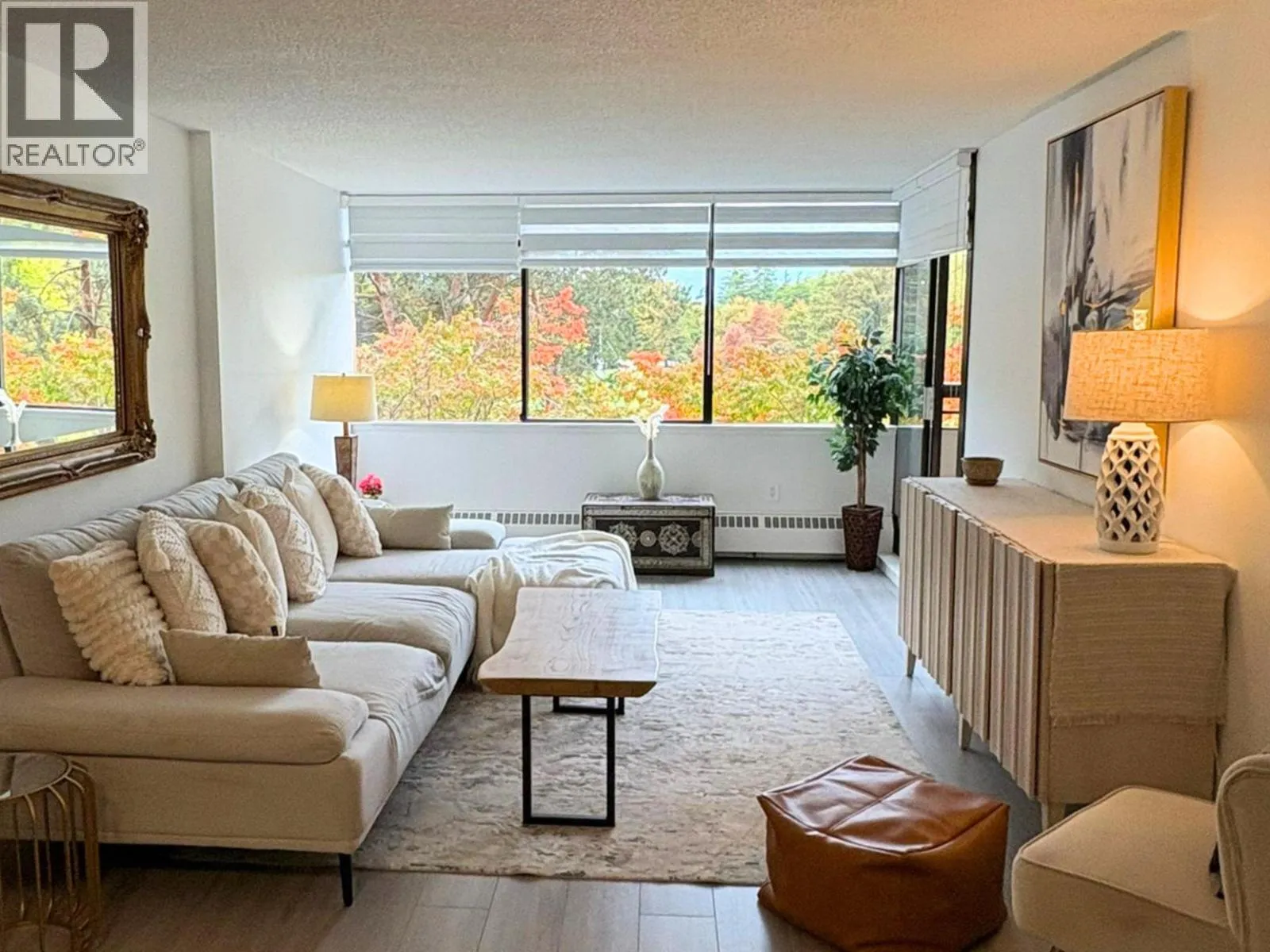 Apartment for rent: 407 6611 Minoru Boulevard, Richmond, British Columbia V6Y 1Y9