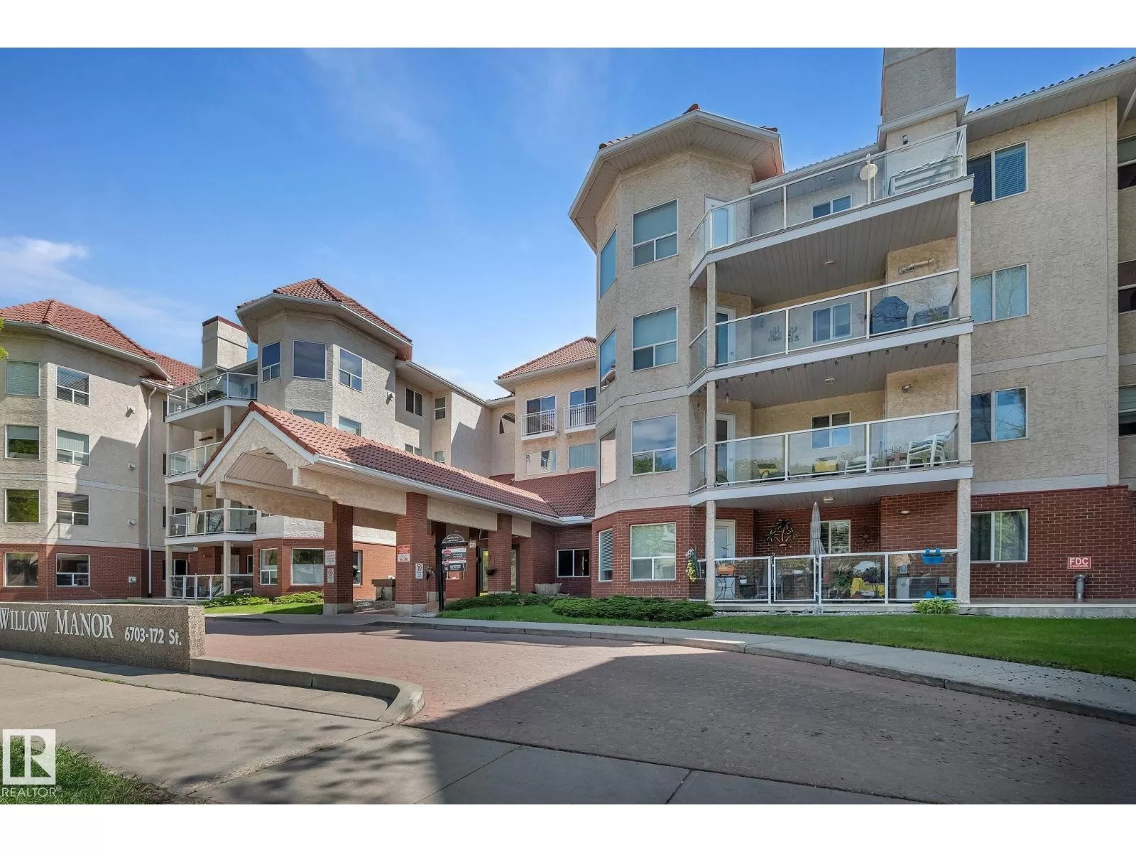 Apartment for rent: #407 6703 172 St Nw, Edmonton, Alberta T5T 6H9