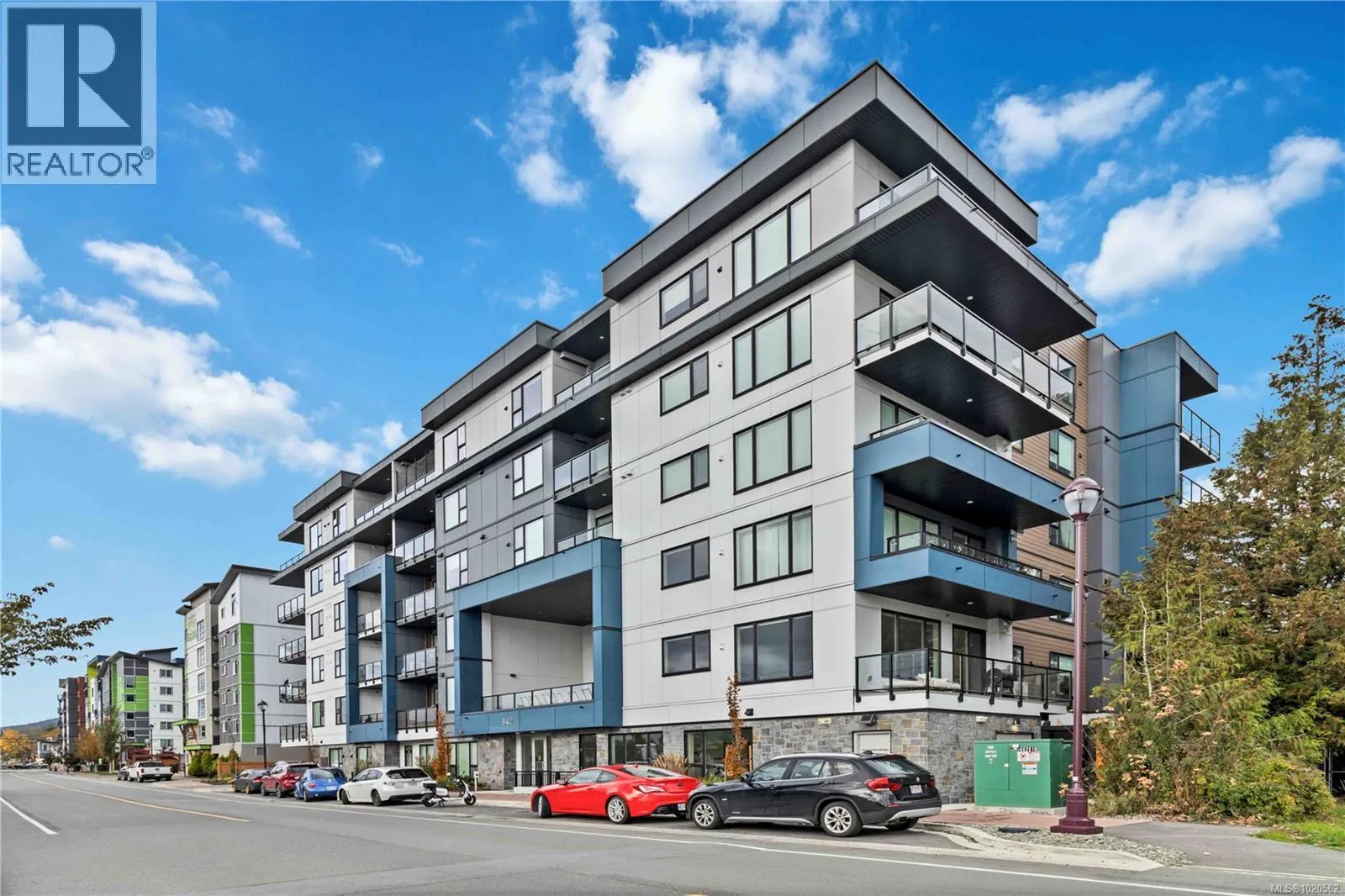 Apartment for rent: 407 842 Orono Ave, Langford, British Columbia V9B 2T8