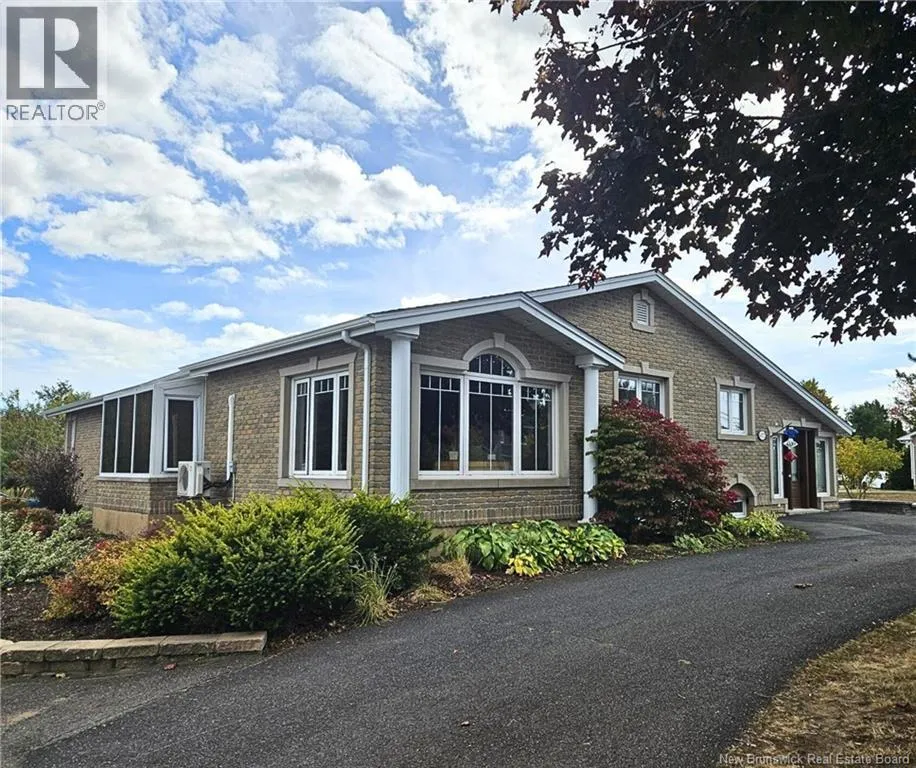 House for rent: 4072 Rue Principale, Tracadie, New Brunswick E1X 1B7