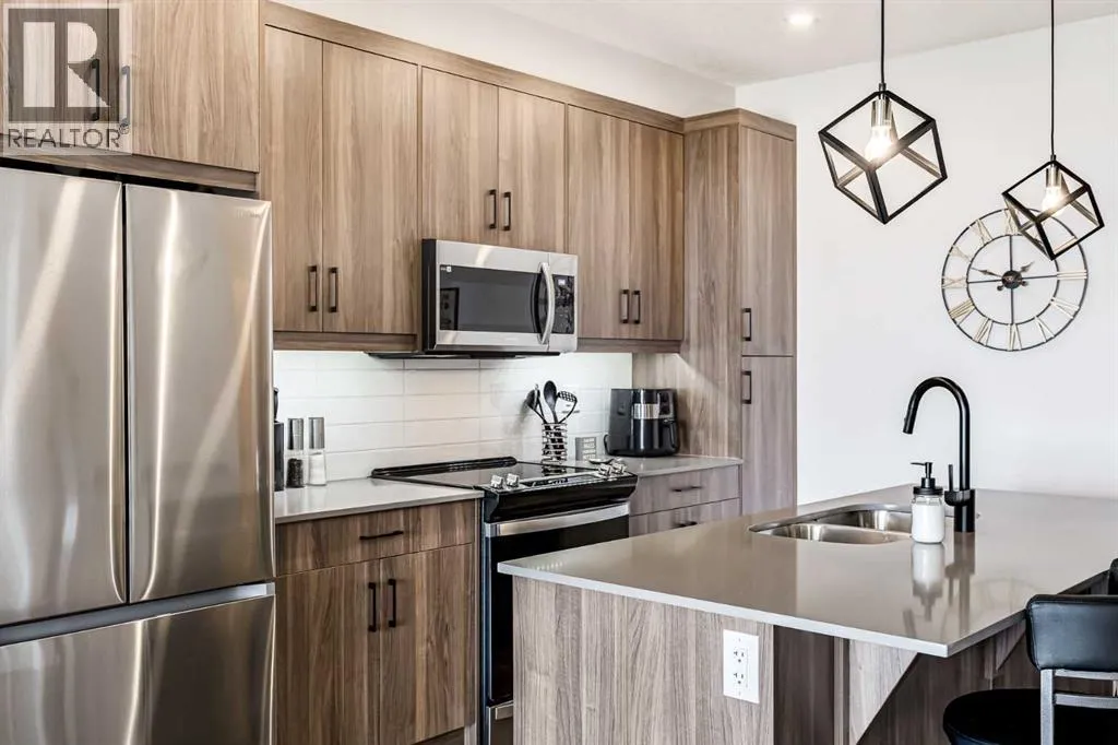 Apartment for rent: 408, 40 Sage Hill Walk Nw, Calgary, Alberta T3R 2C5