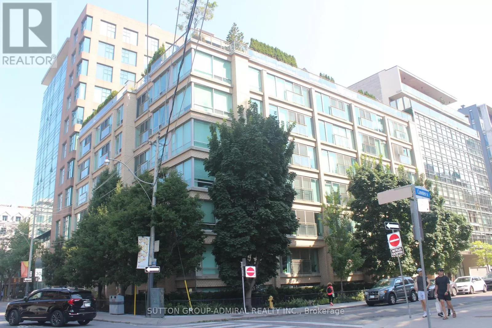 Apartment for rent: 408 - 50 Camden Street, Toronto, Ontario M5V 3N1