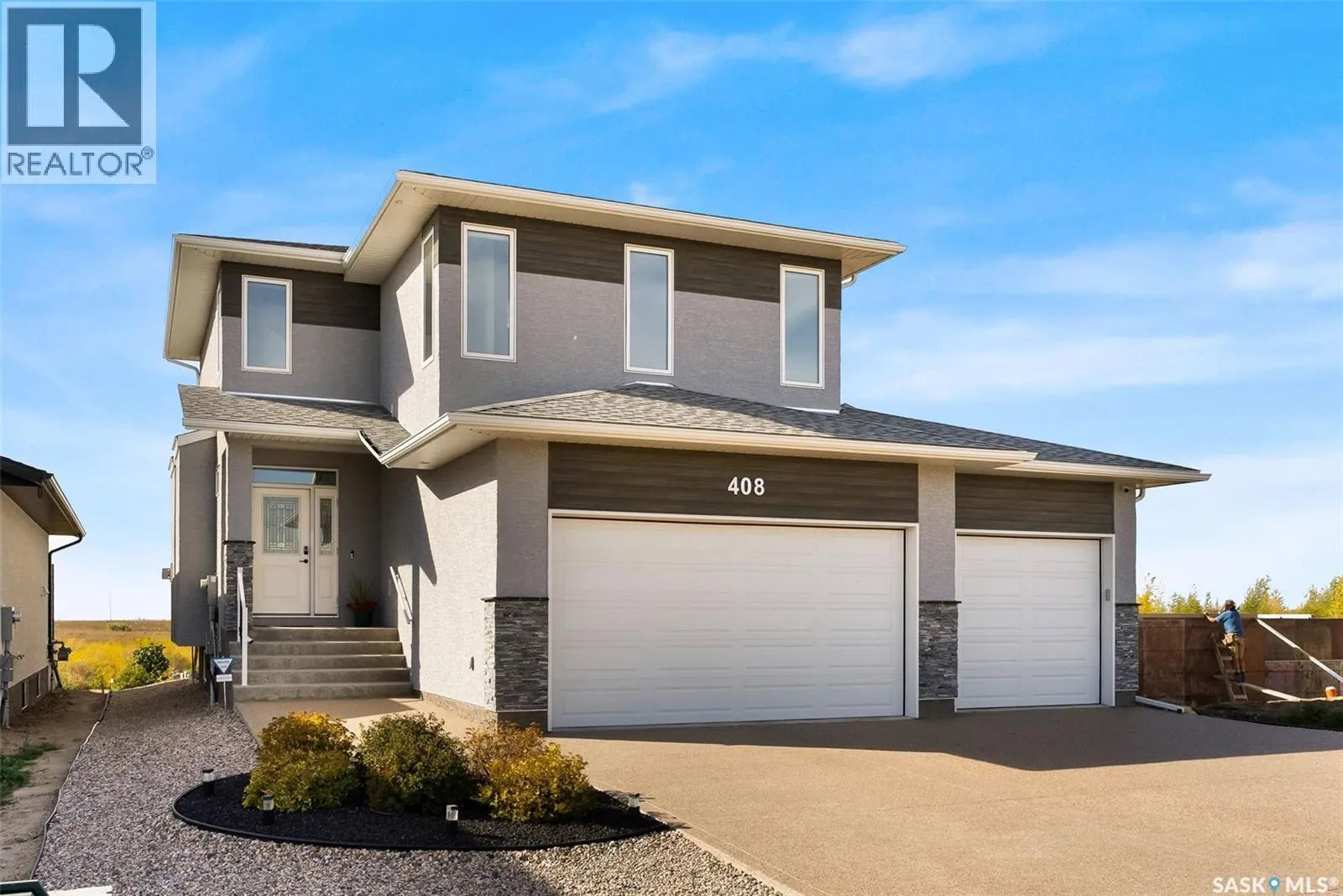 House for rent: 408 Hillside Drive, Pilot Butte, Saskatchewan S0G 3Z0