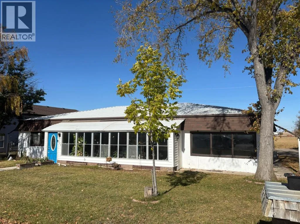 House for rent: 409 1 Avenue S, Coutts, Alberta T0K 0N0