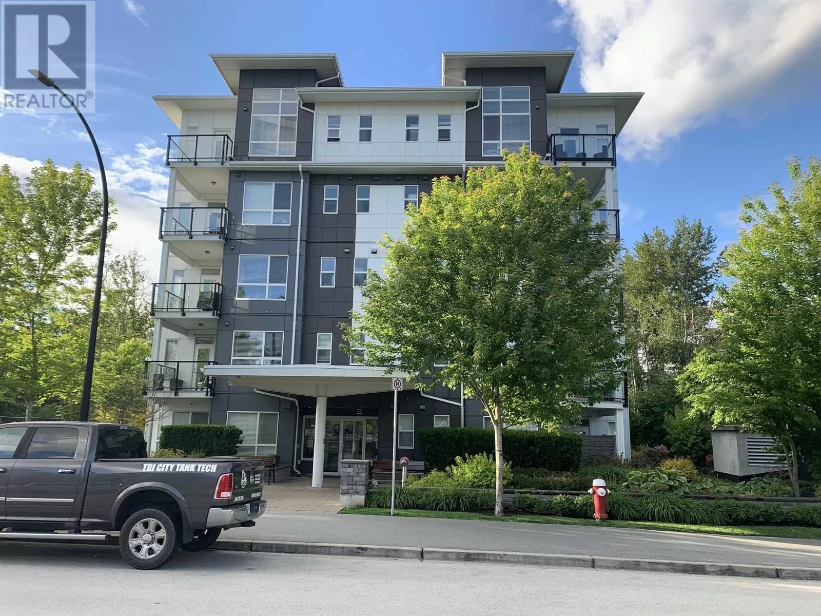 Apartment for rent: 409 22315 122 Avenue, Maple Ridge, British Columbia V0V 0V0