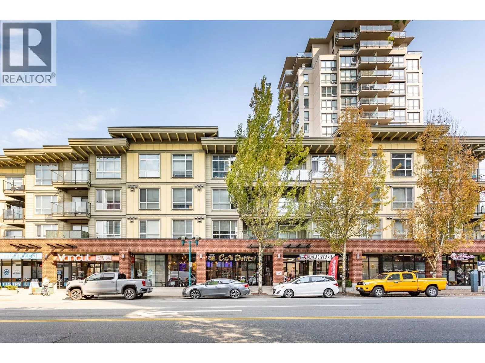 Apartment for rent: 409 2957 Glen Drive, Coquitlam, British Columbia V3B 0B5