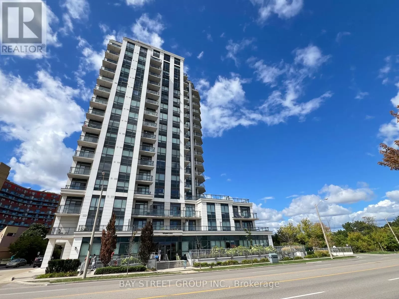 Apartment for rent: 409 - 840 Queens Plate Drive, Toronto, Ontario M9W 0W7