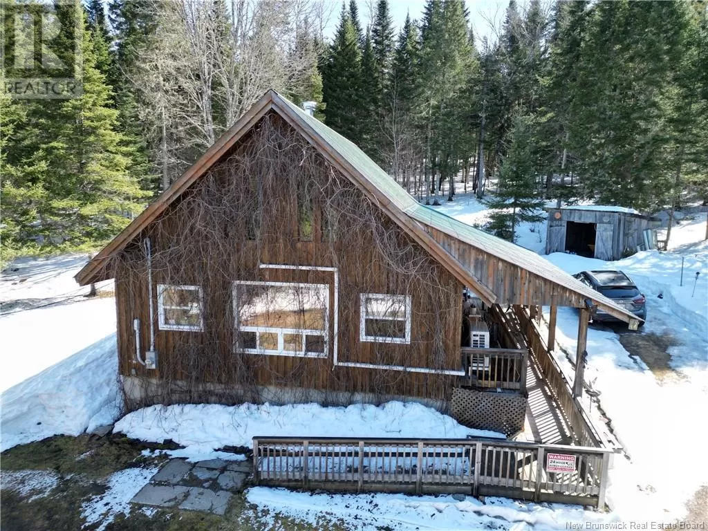 House for rent: 4098 385 Route, Nictau, New Brunswick E7H 3B1