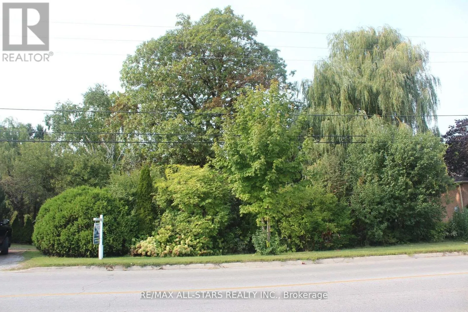 40-a Riverglen Drive, Georgina, Ontario L4P 2R1