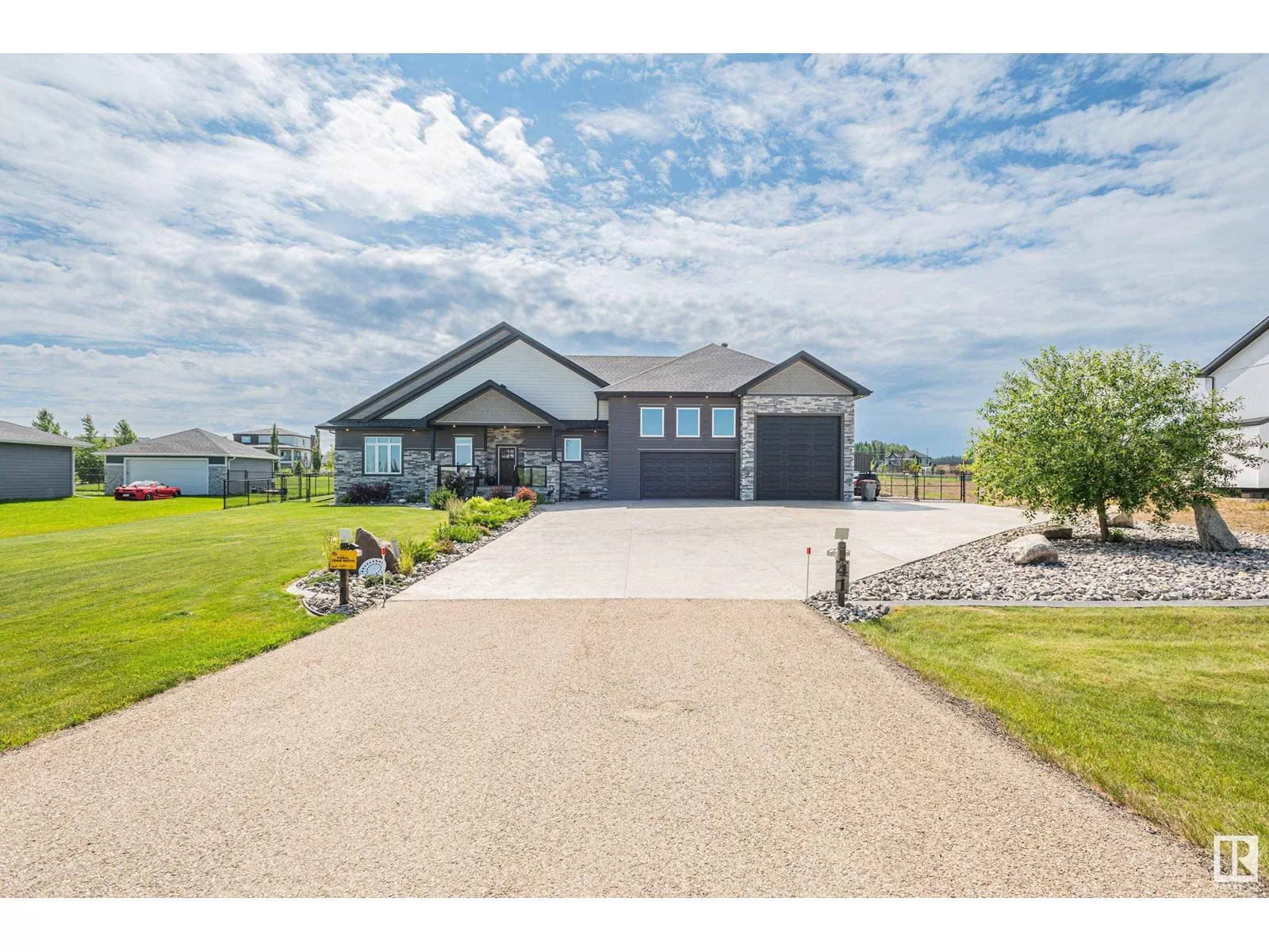 House for rent: #41 26409 Twp Road 532 A, Rural Parkland County, Alberta T7X 0W7