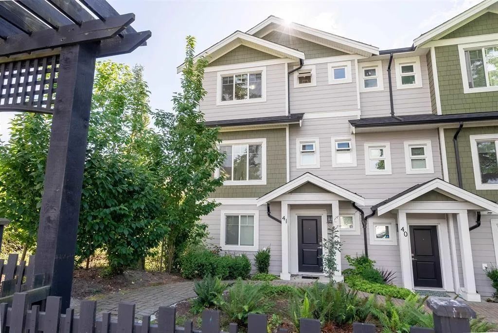 Row / Townhouse for rent: 41 6188 141 Street, Surrey, British Columbia V3X 0J7