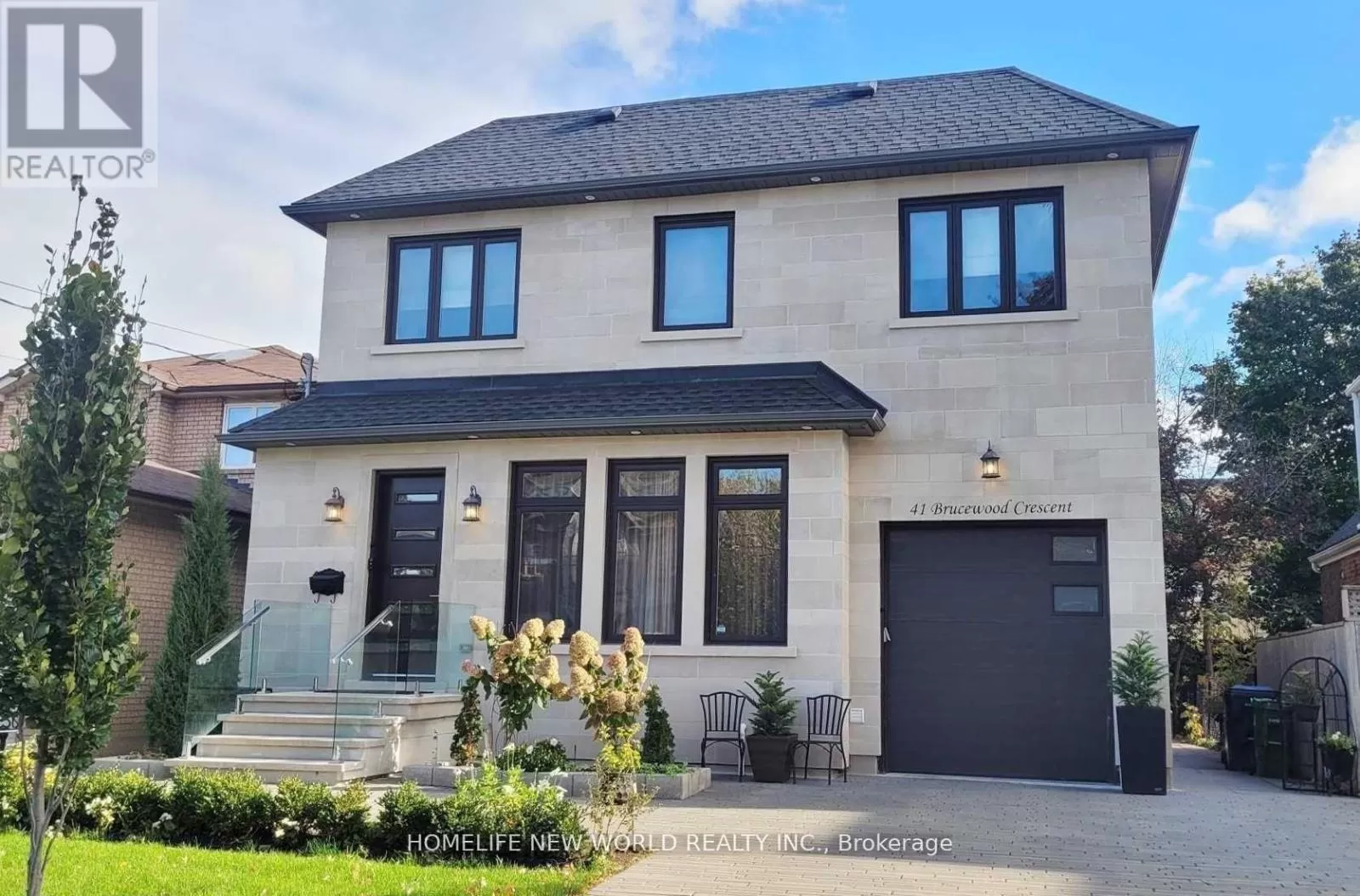 House for rent: 41 Brucewood Crescent, Toronto, Ontario M6A 2G7