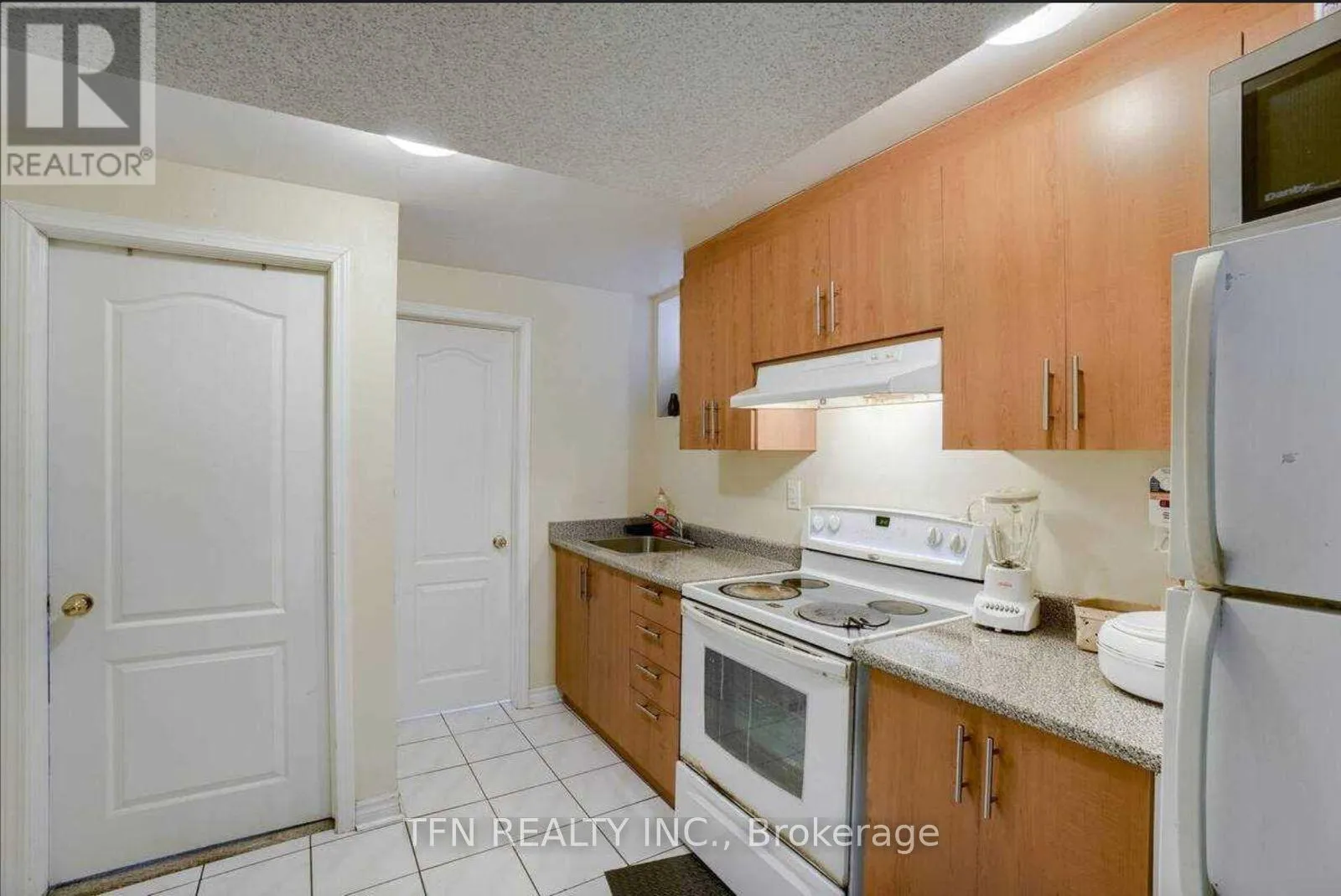 House for rent: 41 Calm Water Crescent, Brampton, Ontario L6V 4S1