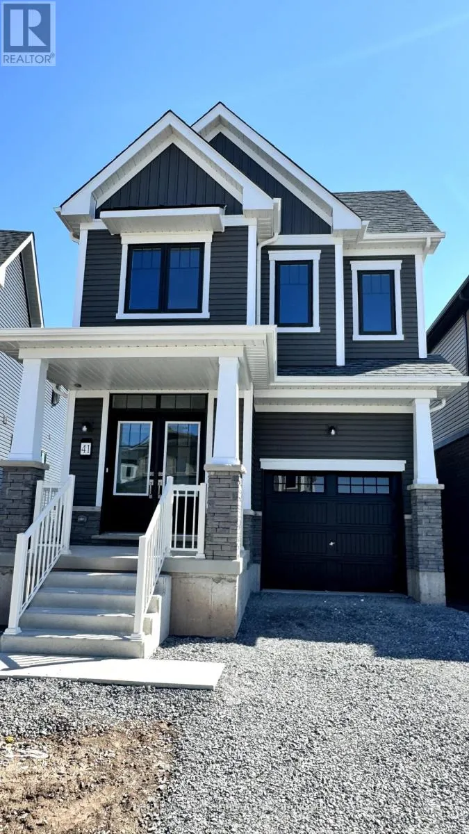 House for rent: 41 Canvas Crescent, Welland, Ontario L3B 0P4